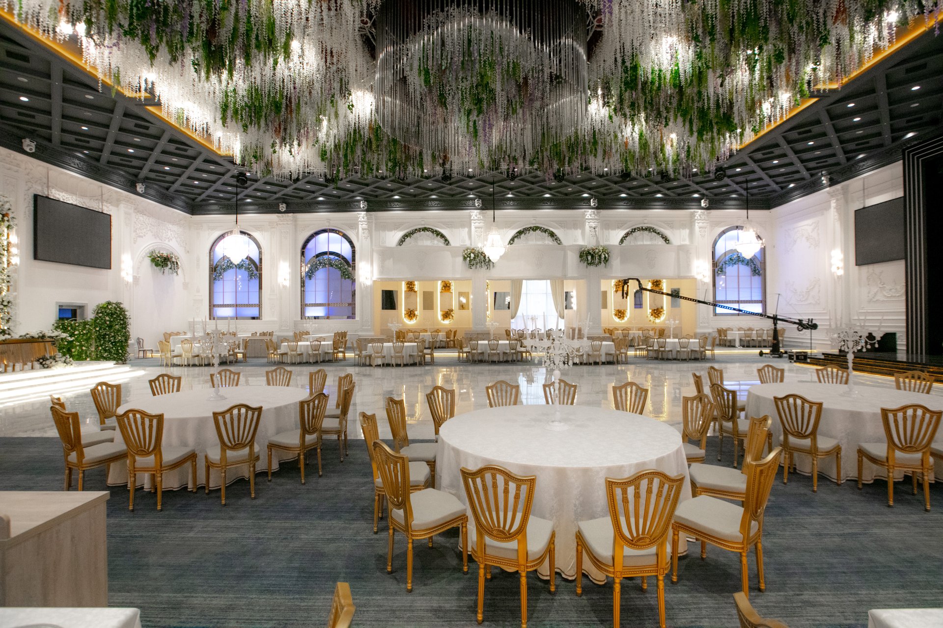 Ag Saray Sadliq Sarayi