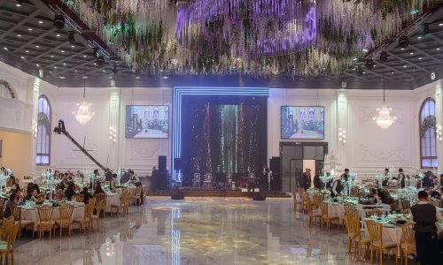 Ag Saray Sadliq Sarayi