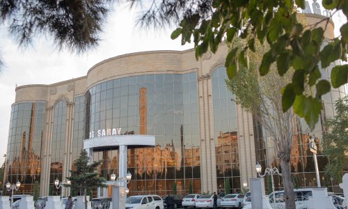 Ag Saray Sadliq Sarayi